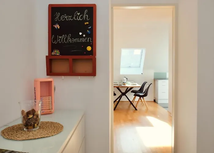 Triple A Apartment *